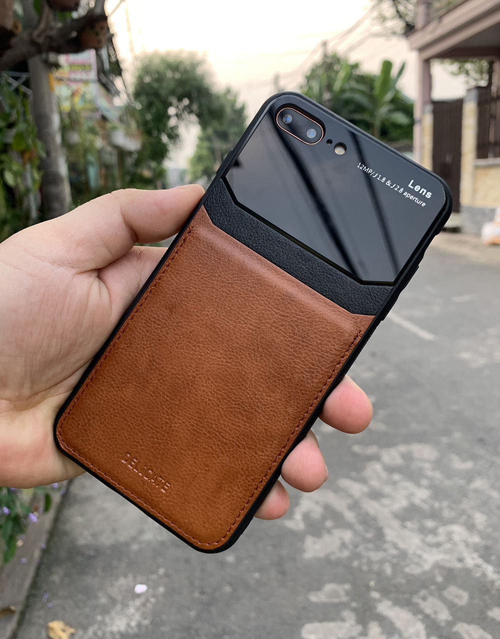 Ốp lưng da kính cao cấp dành cho iPhone 7 Plus / iPhone 8 Plus - Màu vàng nâu - Hàng nhập khẩu - DELICATE