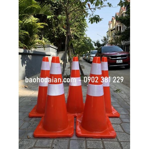 Cọc tiêu cảnh báo giao thông nhựa PVC dẻo 70cm