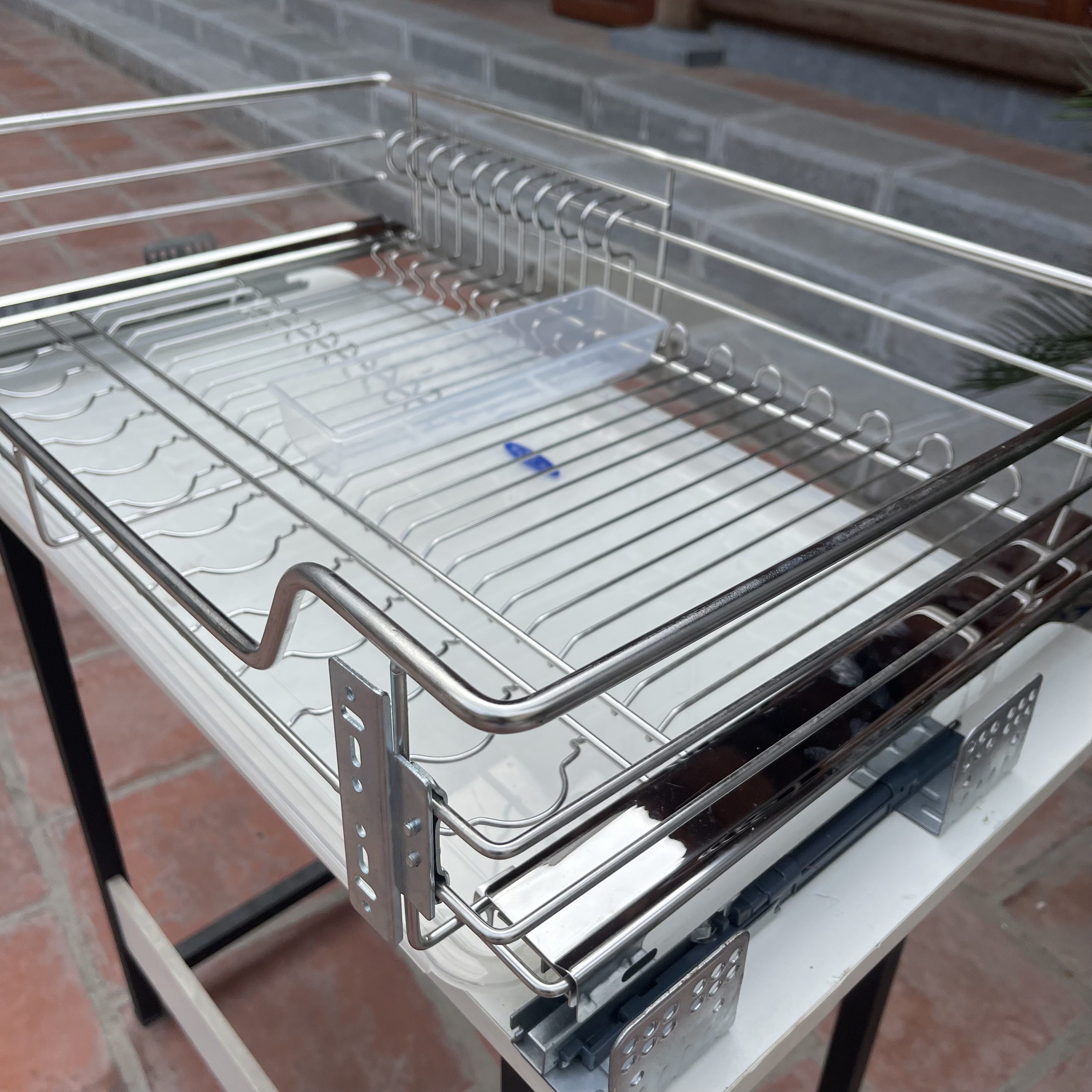 Giá Để Bát Đĩa Đa Năng Tủ Dưới NAN TRÒN ,Kệ Đa Năng Tủ Bếp INOX 304 Ray Âm Giảm Chấn Cao Cấp - Có Thợ Lắp