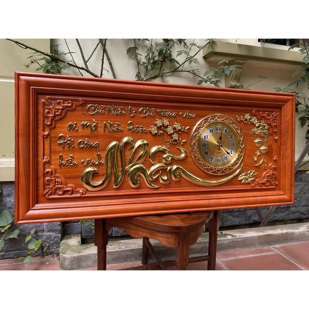 Tranh đồng hồ gỗ hương 48 x 108cm Chữ Nhẫn