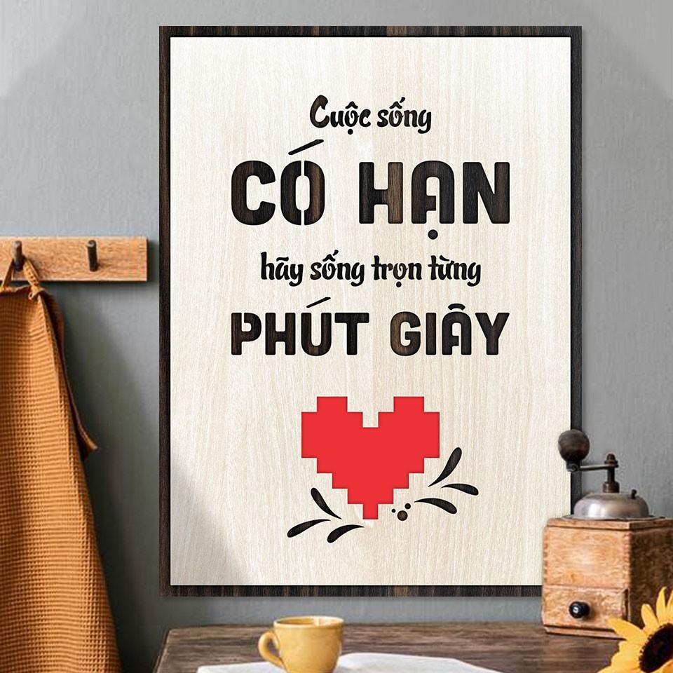 Tranh động lực văn phòng - Cuộc sống có hạn hãy sống trọn từng phút giây