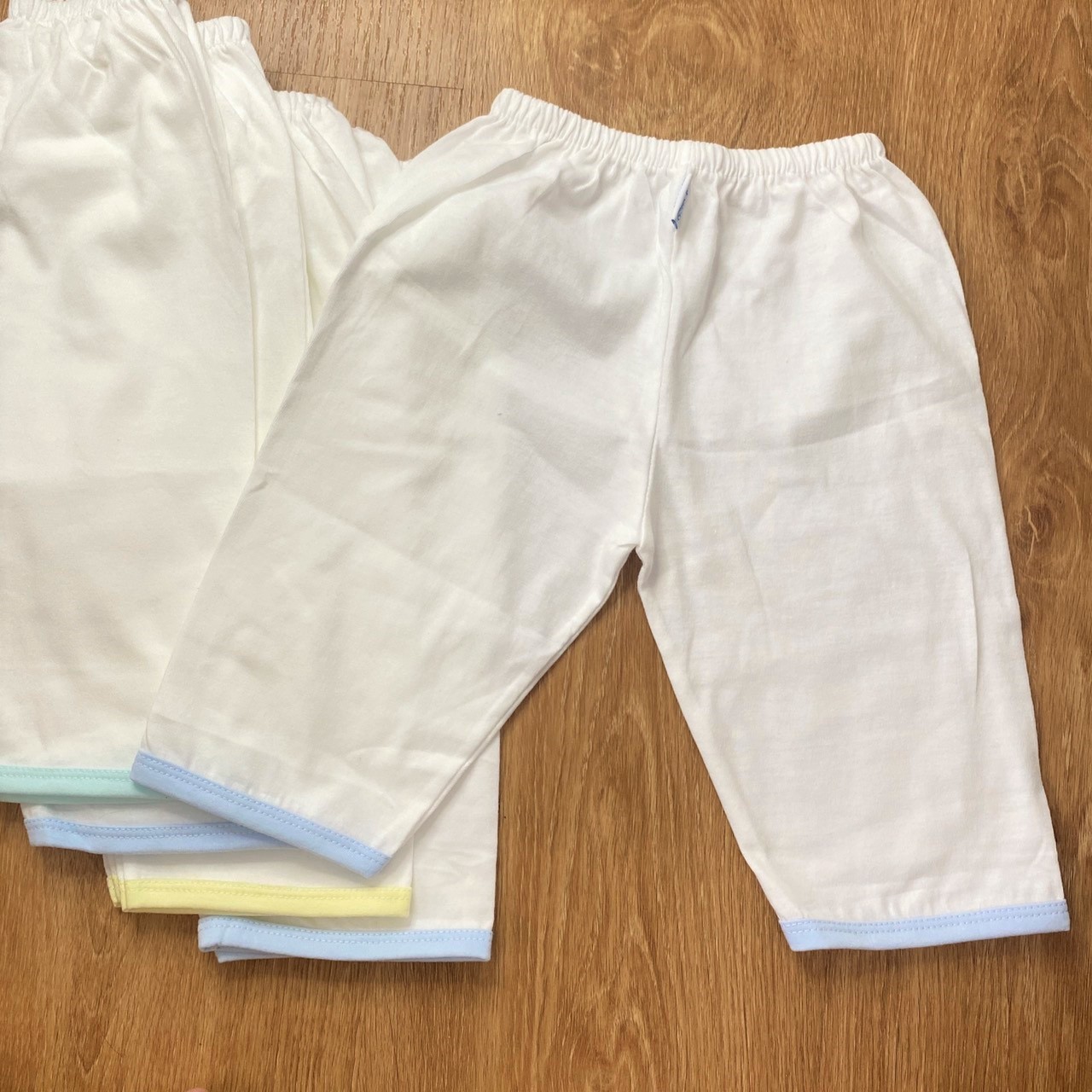 COMBO 5 Quần sơ sinh cotton J-FR GGY | Mẫu Quần dài trắng viền màu | Size 1 -4 cho bé sơ sinh - 11 kg| Hàng Việt Nam