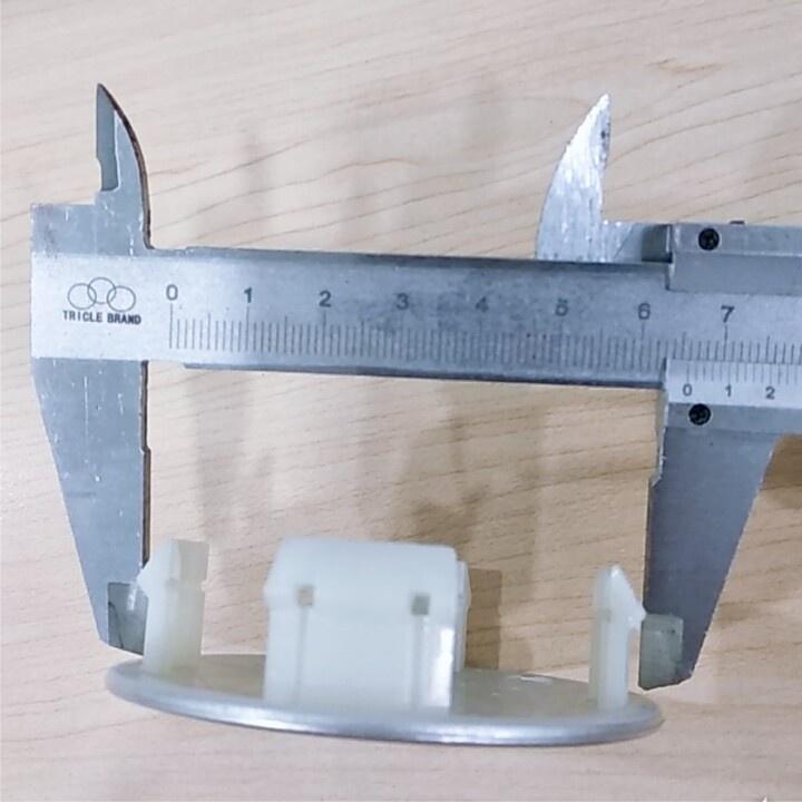 Logo chụp mâm, ốp vành bánh xe ô tô hãng Ford đường kính 70mm, chất liệu nhựa ABS