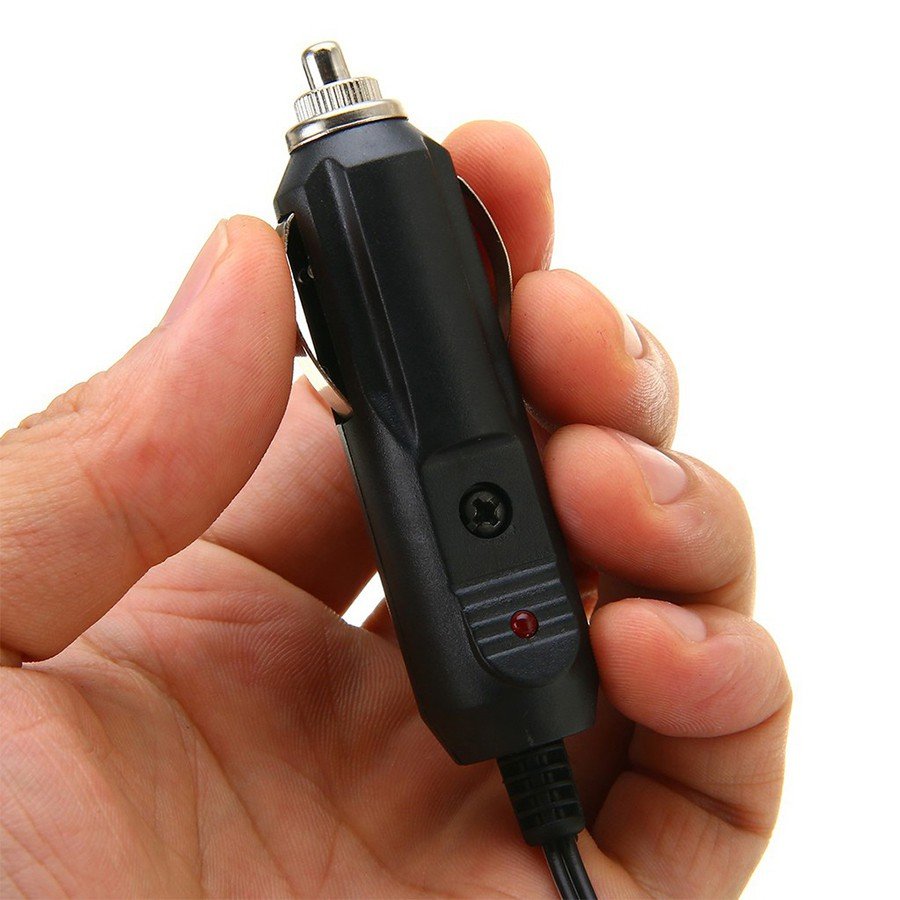 Sạc Máy đếm tiền mini và các thiết bị có điện áp 12VDC trên ôtô có LED và kèm cầu chì bảo vệ an toàn