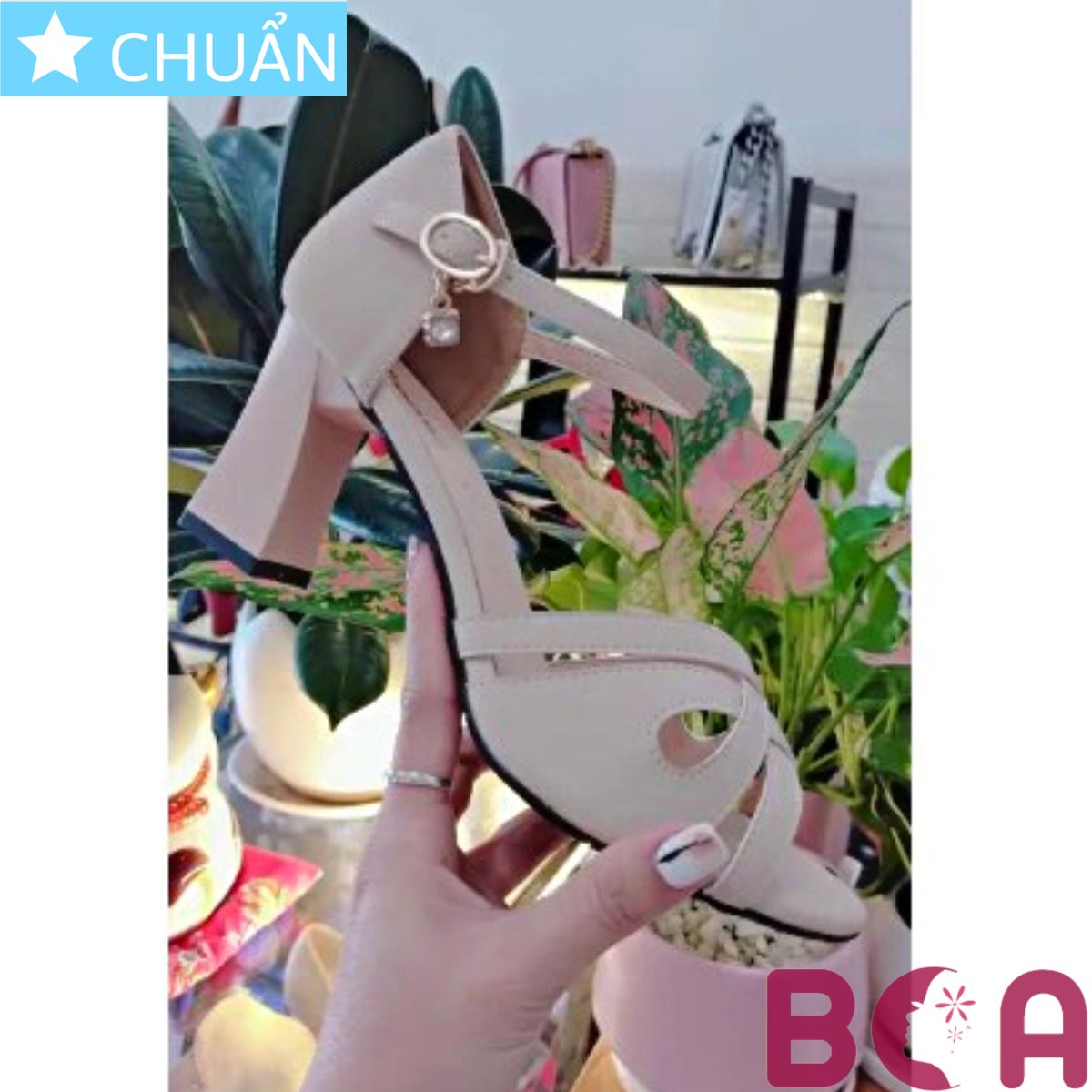 Giày cao gót nữ 7p RO418 ROSATA tại BCASHOP hở mũi, kiểu SANDAL đan từ nhiều sợi nhỏ rất tôn dáng chân - màu kem