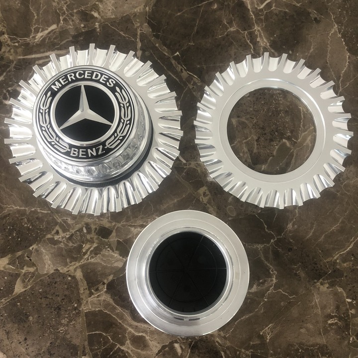 01 chiếc Logo chụp mâm, ốp lazang bánh xe ô tô Maybach BC-011