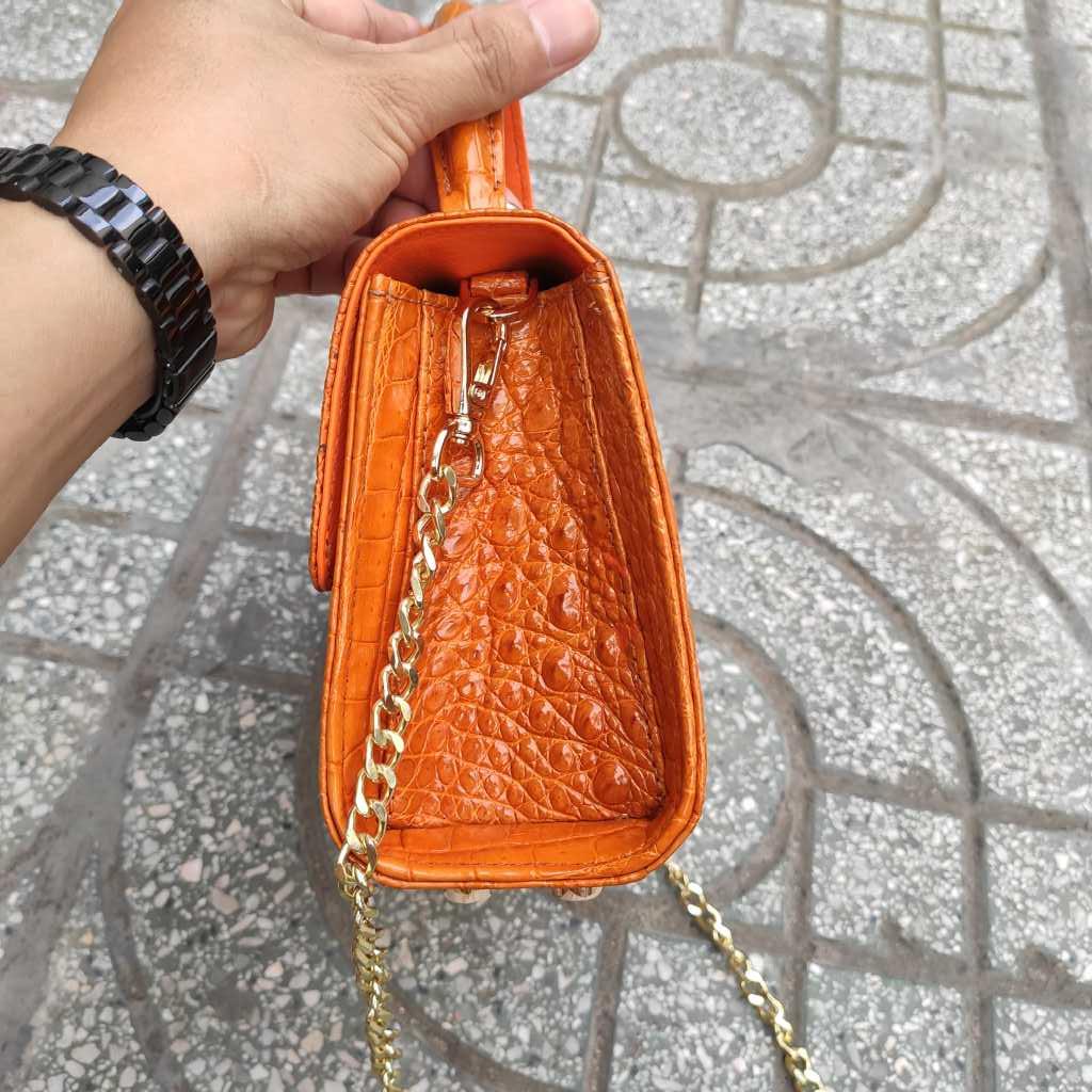 Túi nữ đi tiệc đi chơi bao sang. Da bụng cá sấu vàng bò!