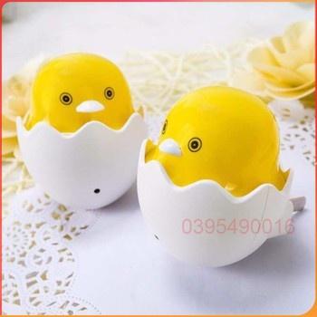 Đèn Ngủ Cảm Ứng Hình Gà Con Nở Mini Dễ Thương Đáng Yêu Cảm Biến ánh Sáng Tự Động Tắt Bật Tiết Kiệm Điện Tiện Lợi 220V