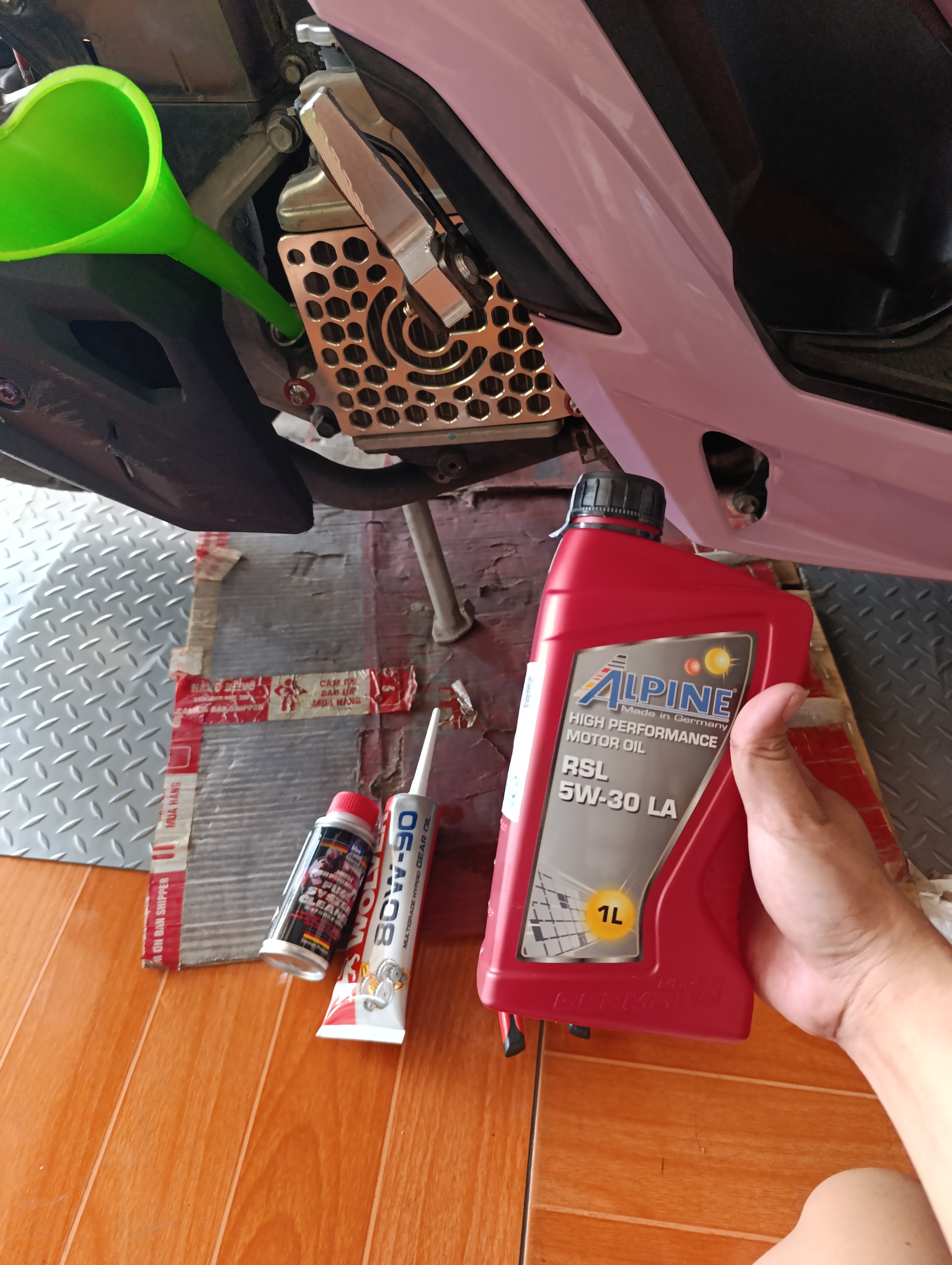 Nhớt Alpine RSL 5w30 LA
