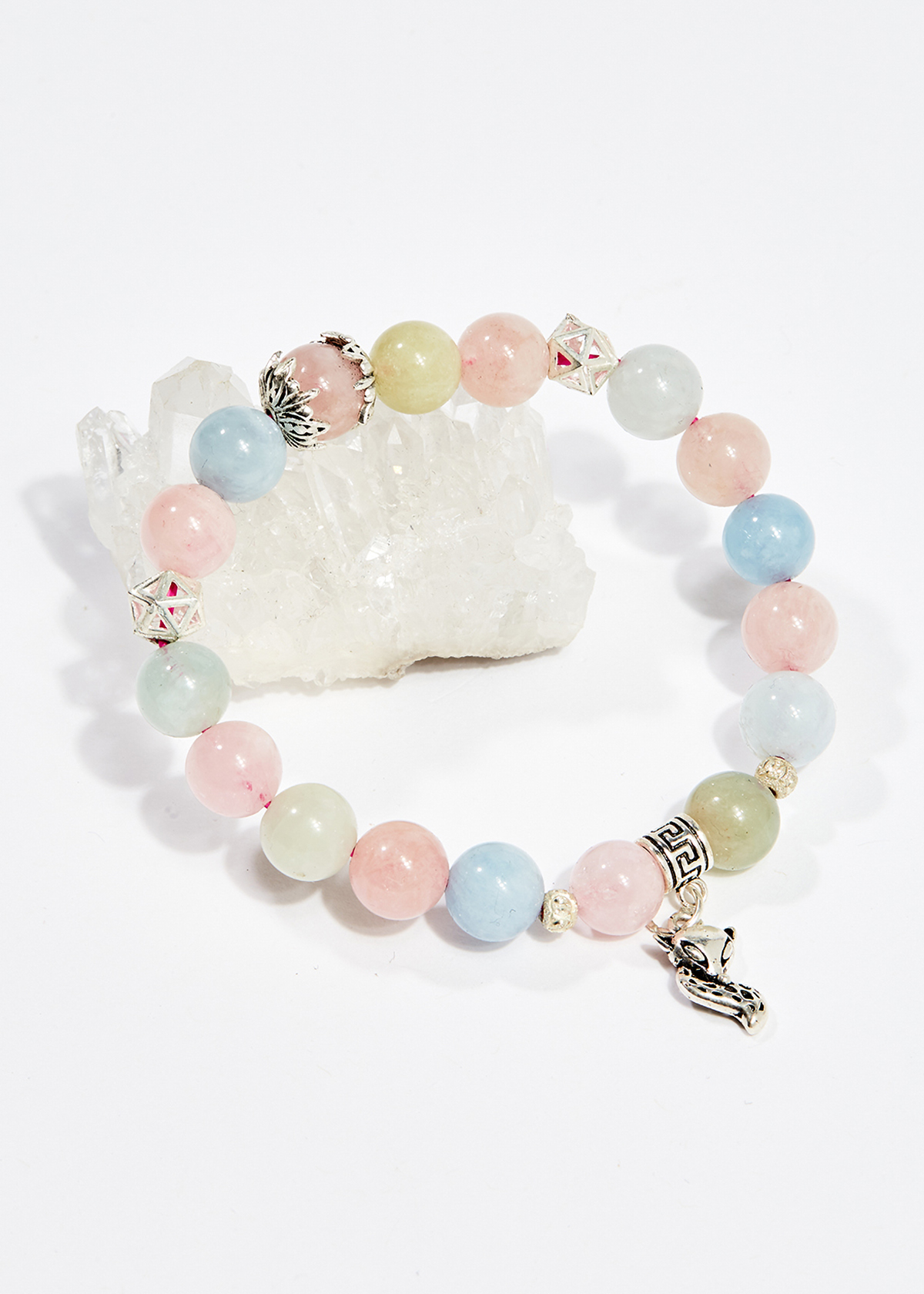 Vòng tay phong thủy nữ đá beryl charm hồ ly 8mm - Ngọc Quý Gemstones