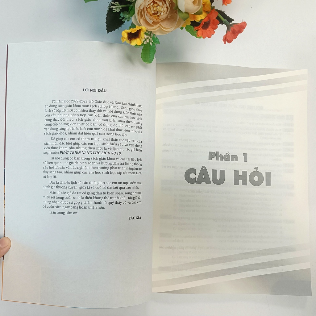 Sách - Phát Triển Năng Lực Lịch Sử Lớp 10 - Biên soạn theo chương trình GDPT mới