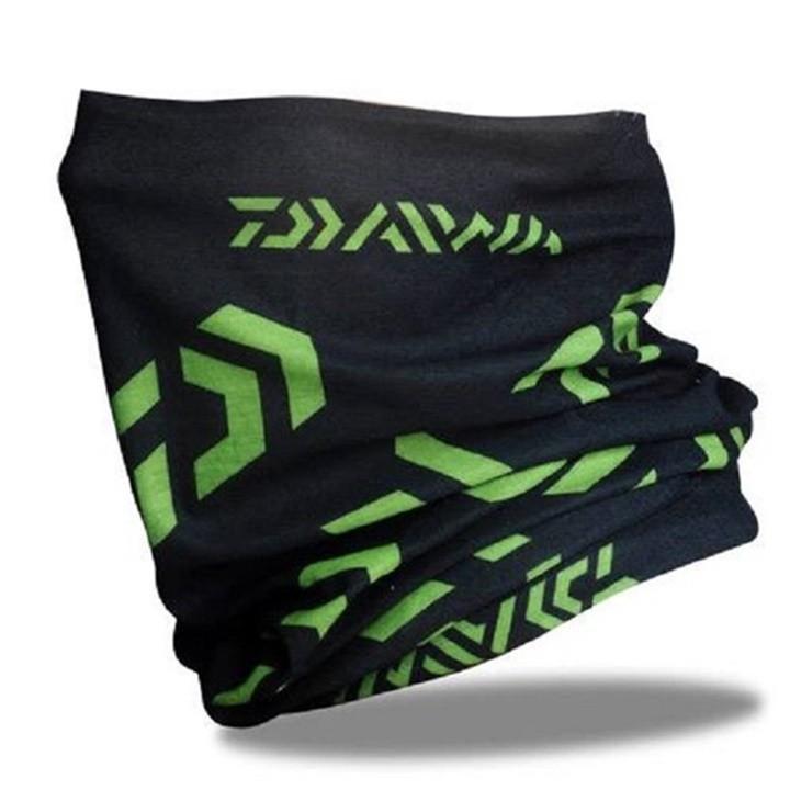 Combo gang tay câu cá cùng khăn quấn cổ daiwa dễ sử dụng