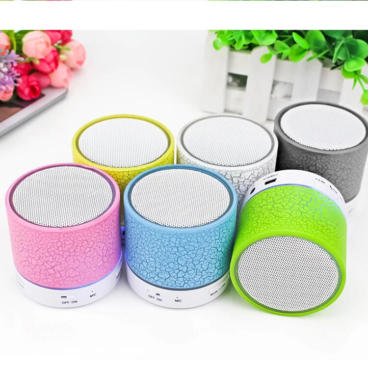 Combo Loa Bluetooth Mini Nhấp Nháy + Tặng Kèm Giá Đỡ Cánh Tay (giao màu ngẫu nhiên)