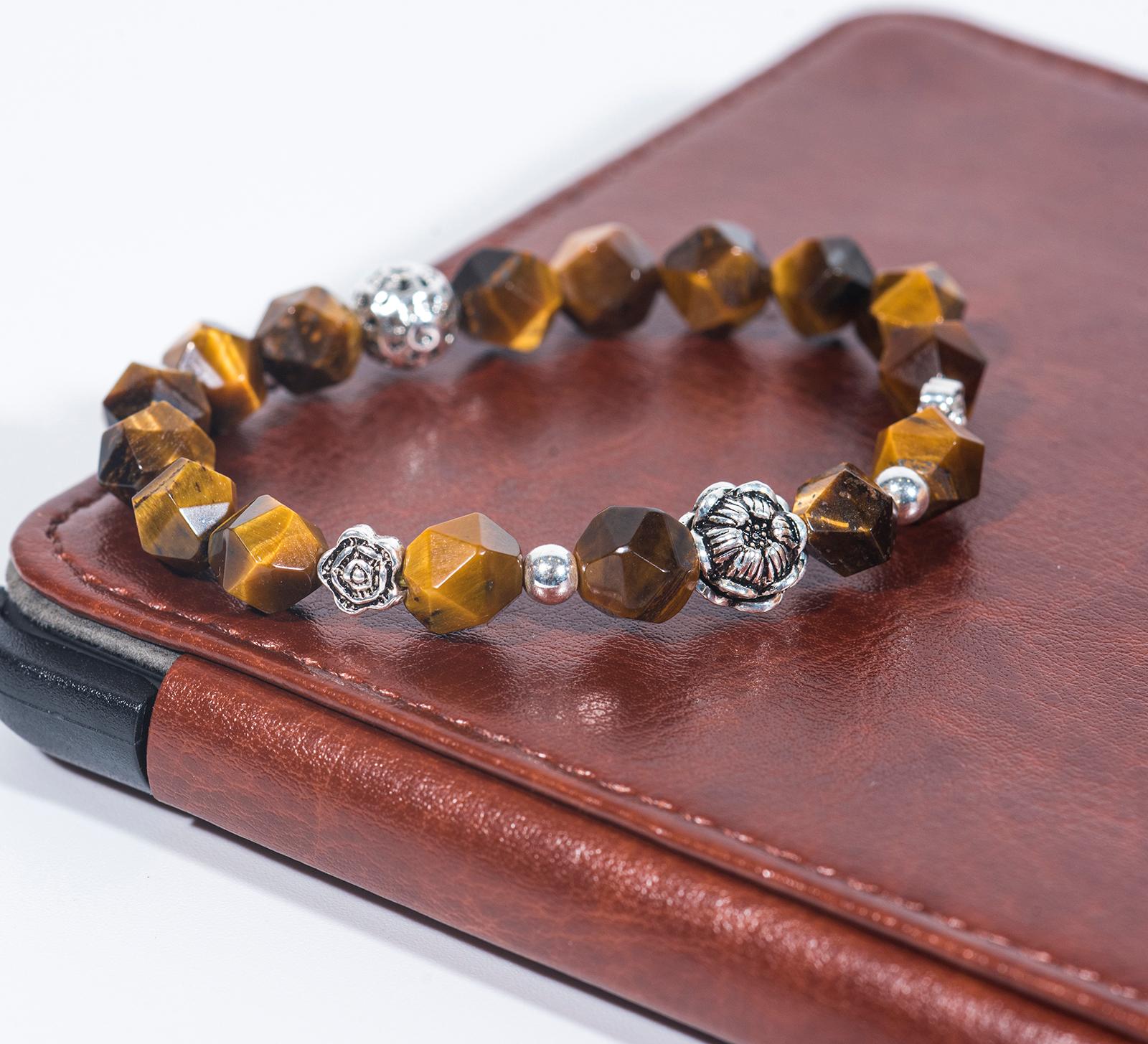 Vòng tay phong thủy nữ đá mắt hổ vàng kiểu mài đa giác độc đáo phối charm hoa sen bạc thái 925 mệnh Thổ, Kim - BTIGPS1 | VietGemstones