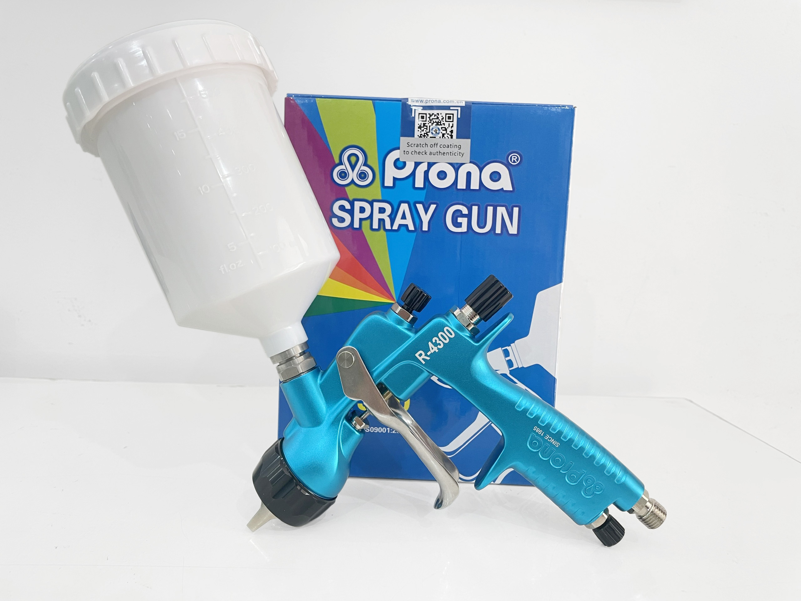 DỤNG CỤ PHUN SƠN CẦM TAY PRONA R4300-HVLP-G13