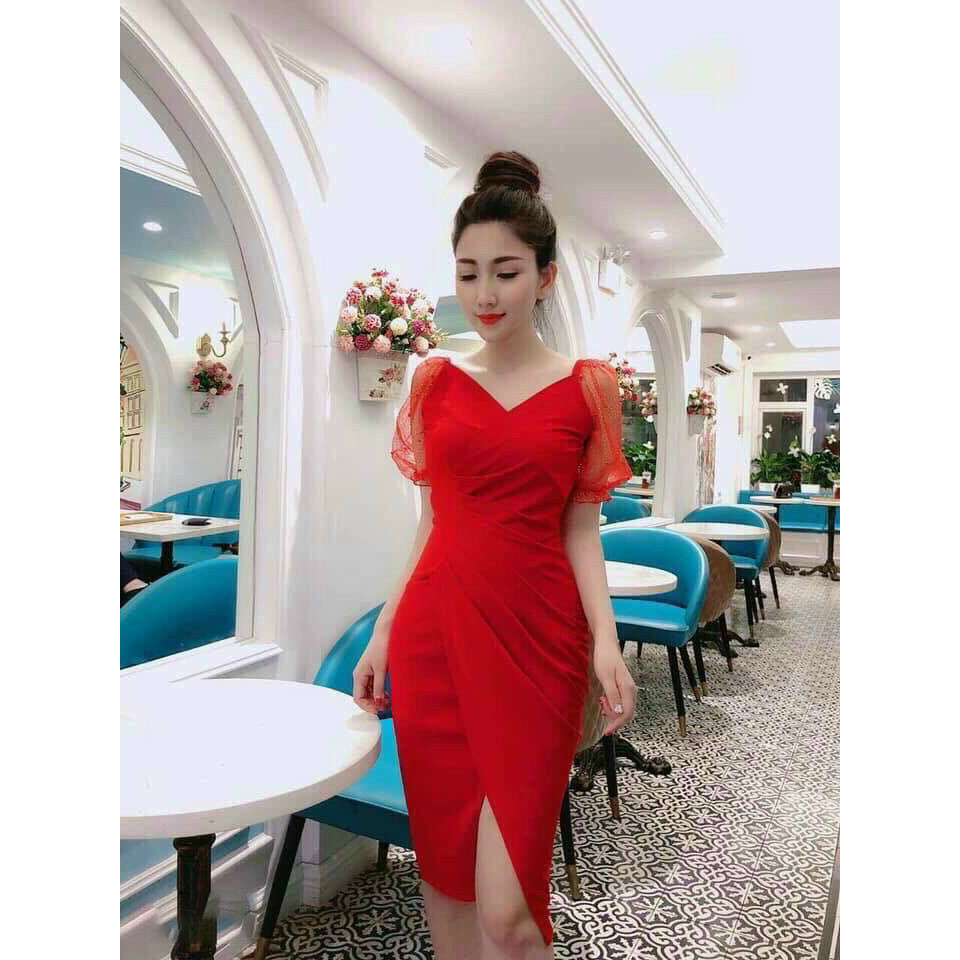 Đầm cổ tim tay lưới