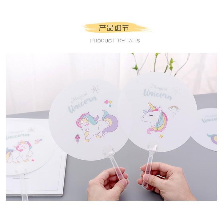 Quạt cầm tay mẫu mới