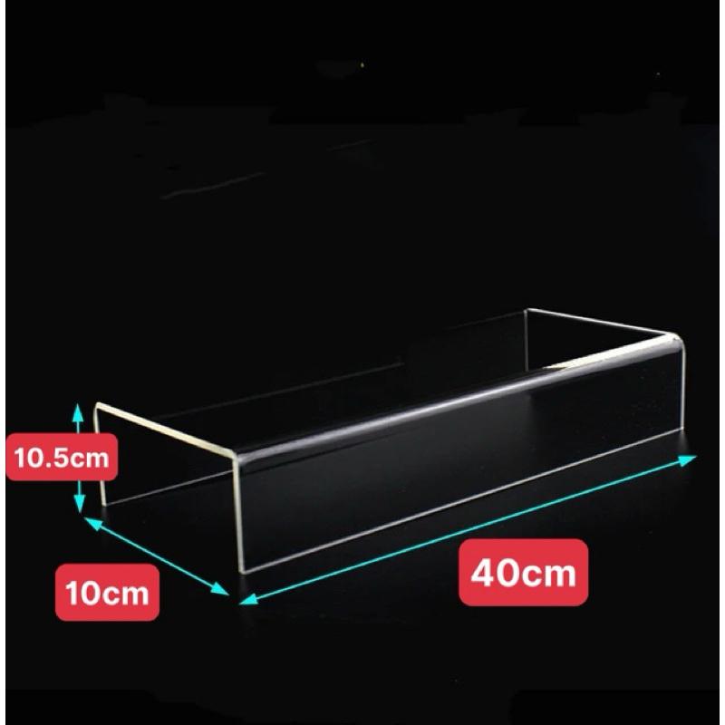 Kệ mica chữ U, dày 3mm, nhiều kích thước, thiết kế theo yêu cầu - 20x10x10.5cm (DxRxC)