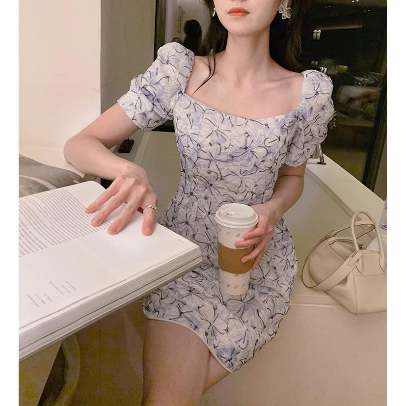 Đầm hoa đại cổ vuông dáng ngắn
