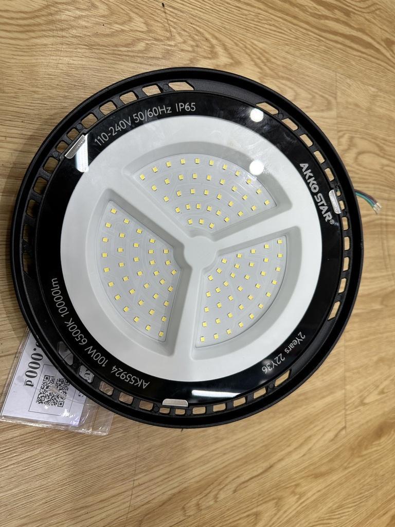 ĐÈN LED TREO NHÀ XƯỞNG UFO TRẮNG 100/150/200W AKKO STAR - HÀNG CHÍNH HÃNG