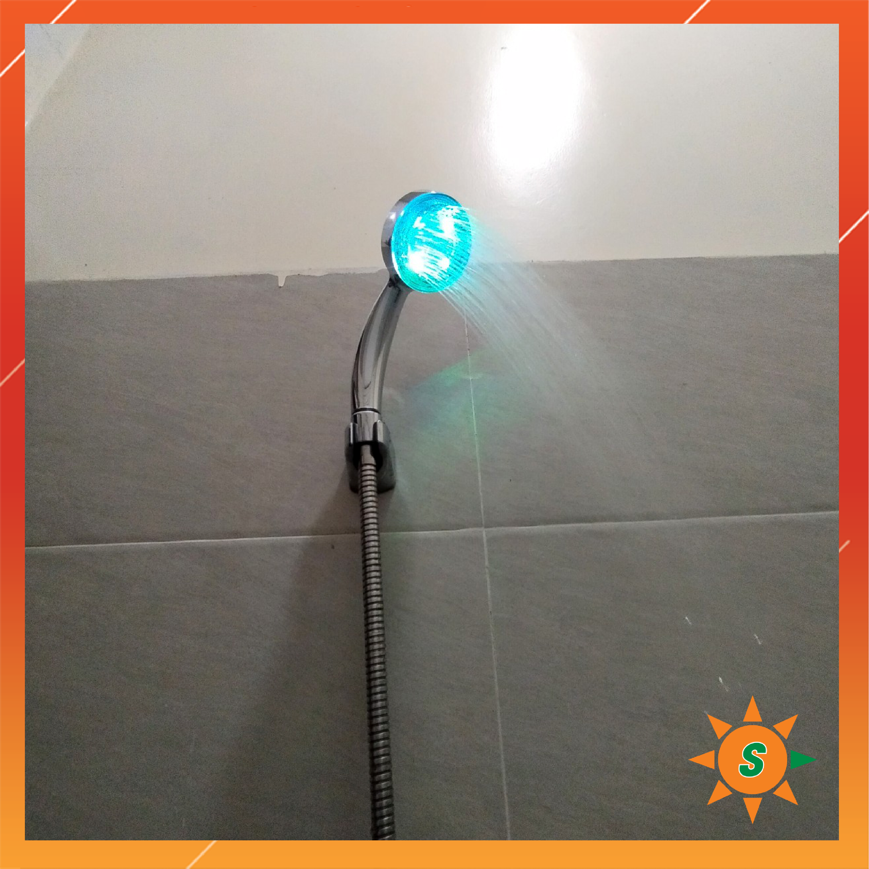 Vòi tắm sen tròn tăng áp lực nước, có đèn tự động sáng đủ màu không cần pin