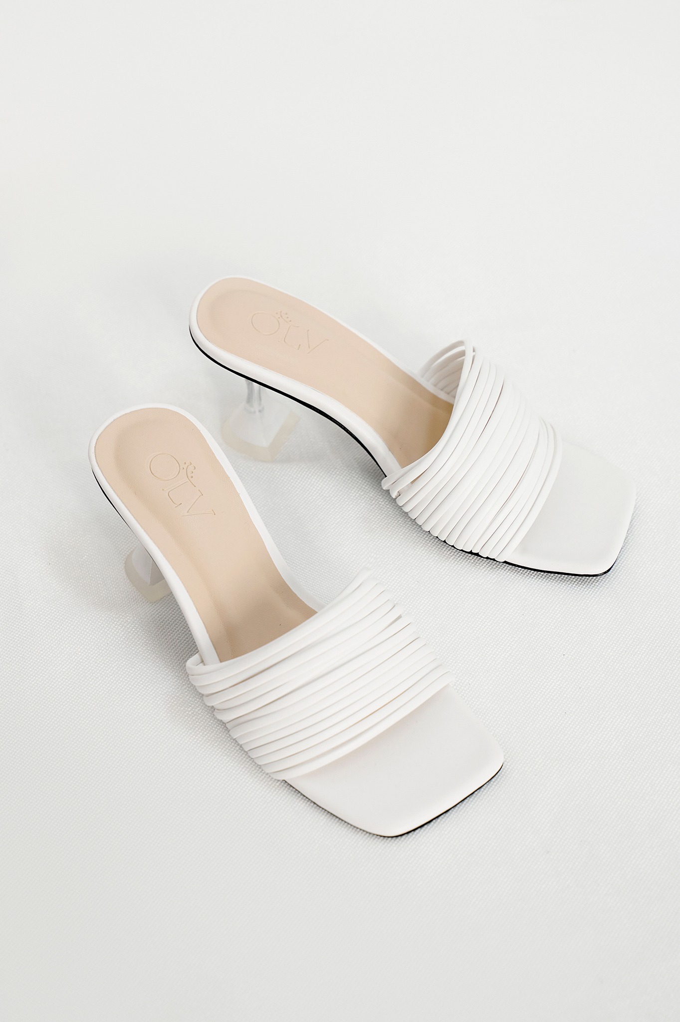 OLV - Giày Cora Heels in White