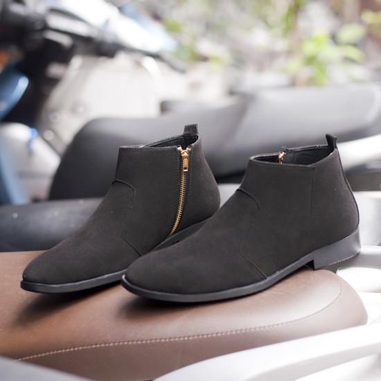 Giày Chelsea Boot Cổ Khóa Tiện Lợi Da Búc Đen Và Đế Được Khâu Chắc Chắn - CB521-bucdenkhoa(GB)- Kèm Vòng Gỗ Bách Xanh