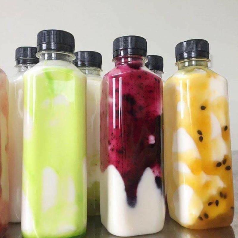 10 Chai nhựa nắp đen đựng trà sữa, trà thái, sữa chua 350ml