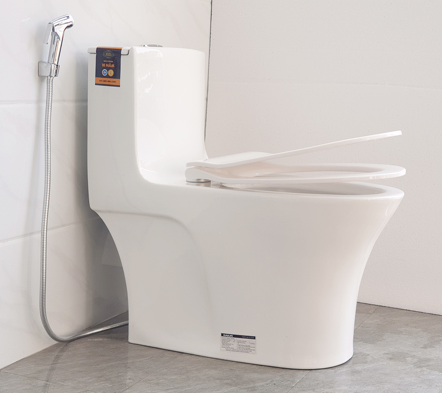 Bồn cầu 1 khối men Nano tuyết bóng sáng, nắp đóng siêu êm, 2 chế độ xả Eurolife EL-BC262