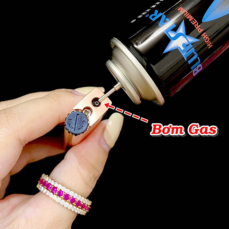 Bật Lửa Khè Gas Đá Aomai AM369 Kim Loại – Xài Gas (giao màu ngẫu nhiên)