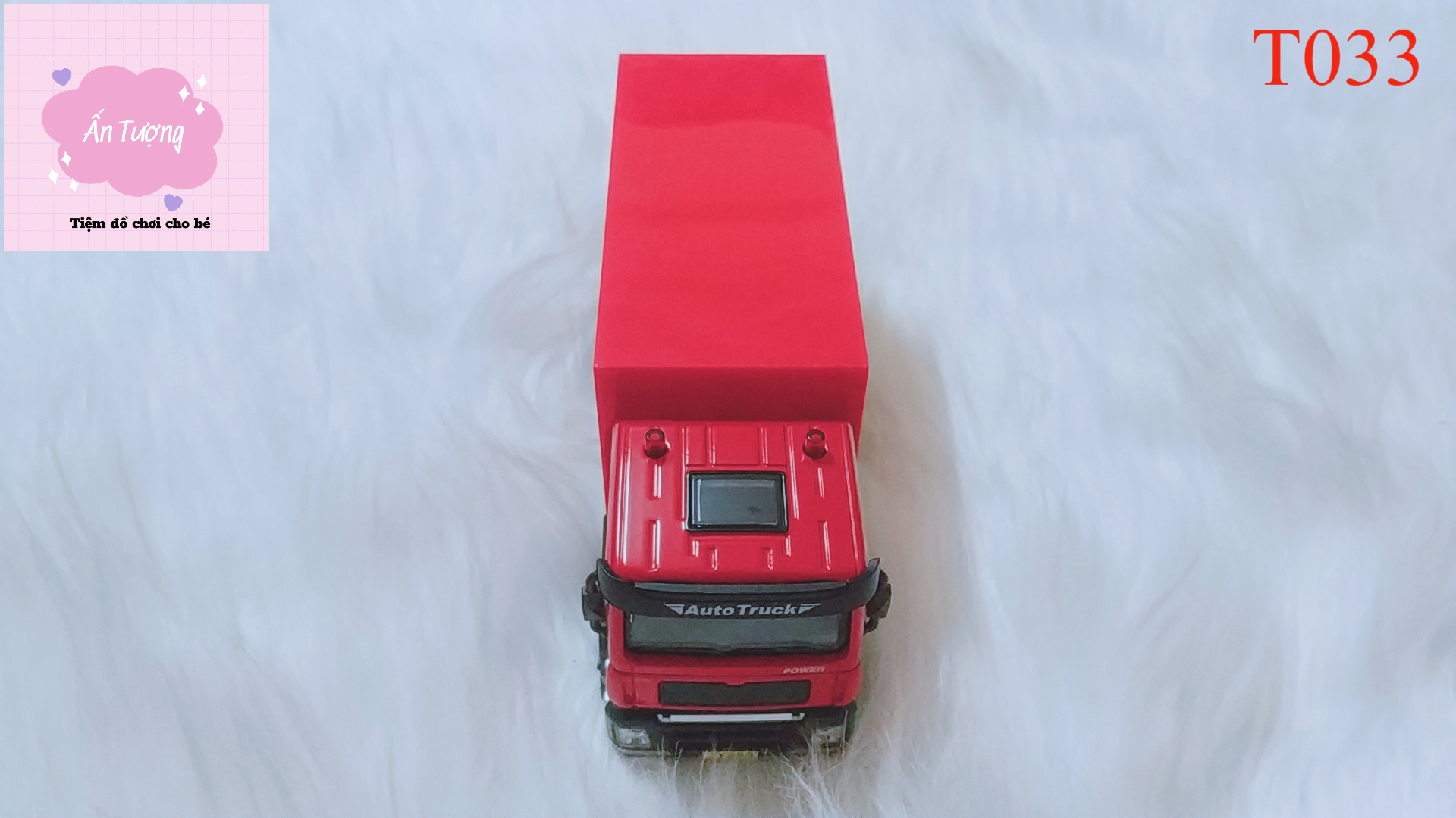 (Xe kim loại) Đồ chơi mô hình xe tải Container, xe chở bưu kiện có đèn có nhạc, đầu xe bằng kim loại chi tiết sắc sảo, chạy đà rất xa