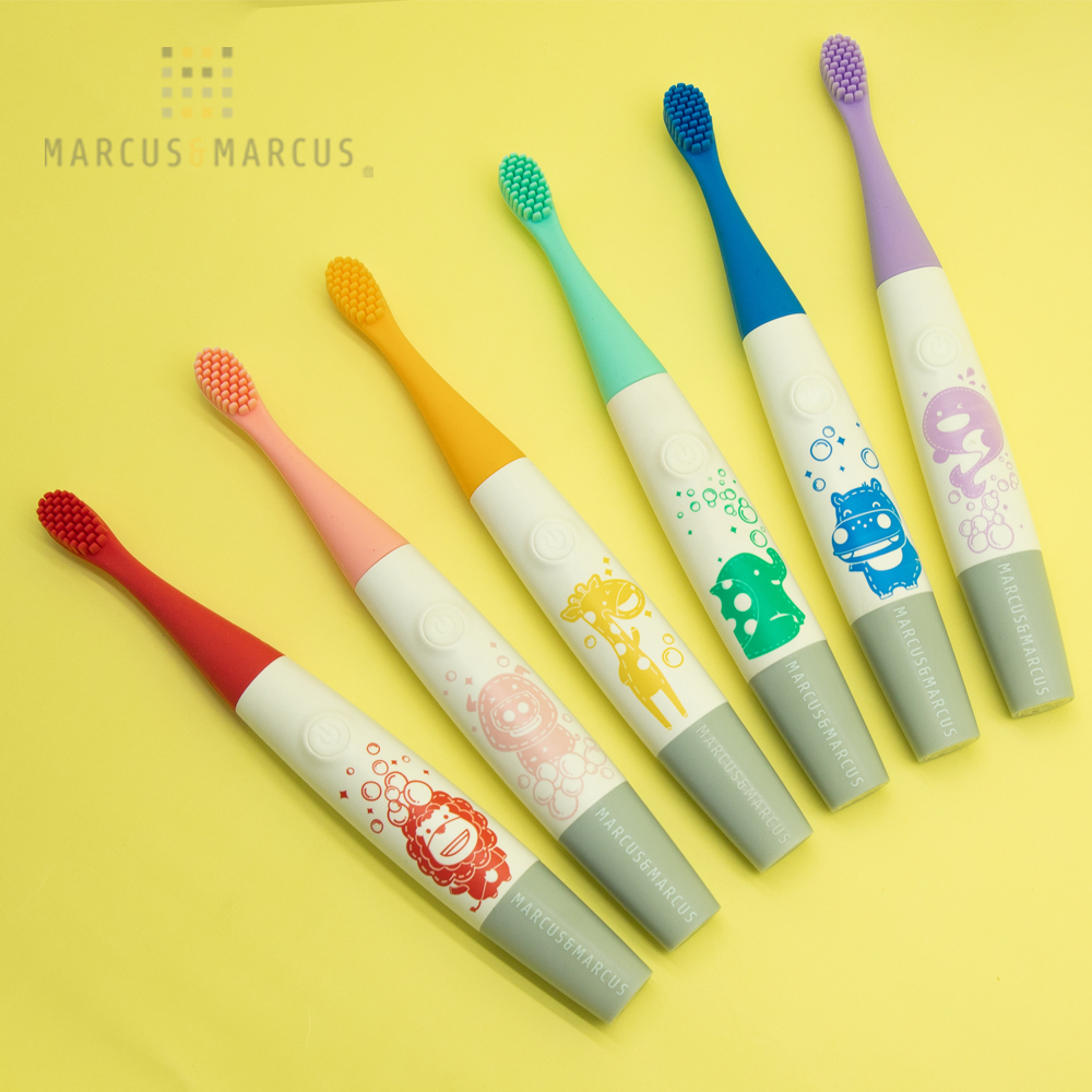 Bản chải đánh răng silicon chạy pin cho bé Marcus &amp; Marcus, từ 3 tuổi