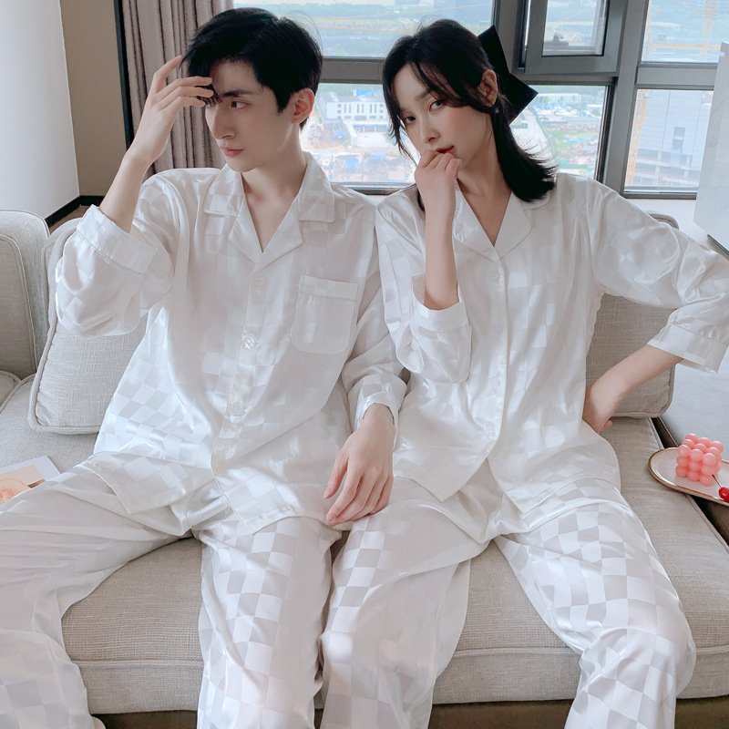 Đồ bộ Pyjama Nữ chất liệu phi bóng rũ mềm mại,nền caro đơn giản tao nhã 88227
