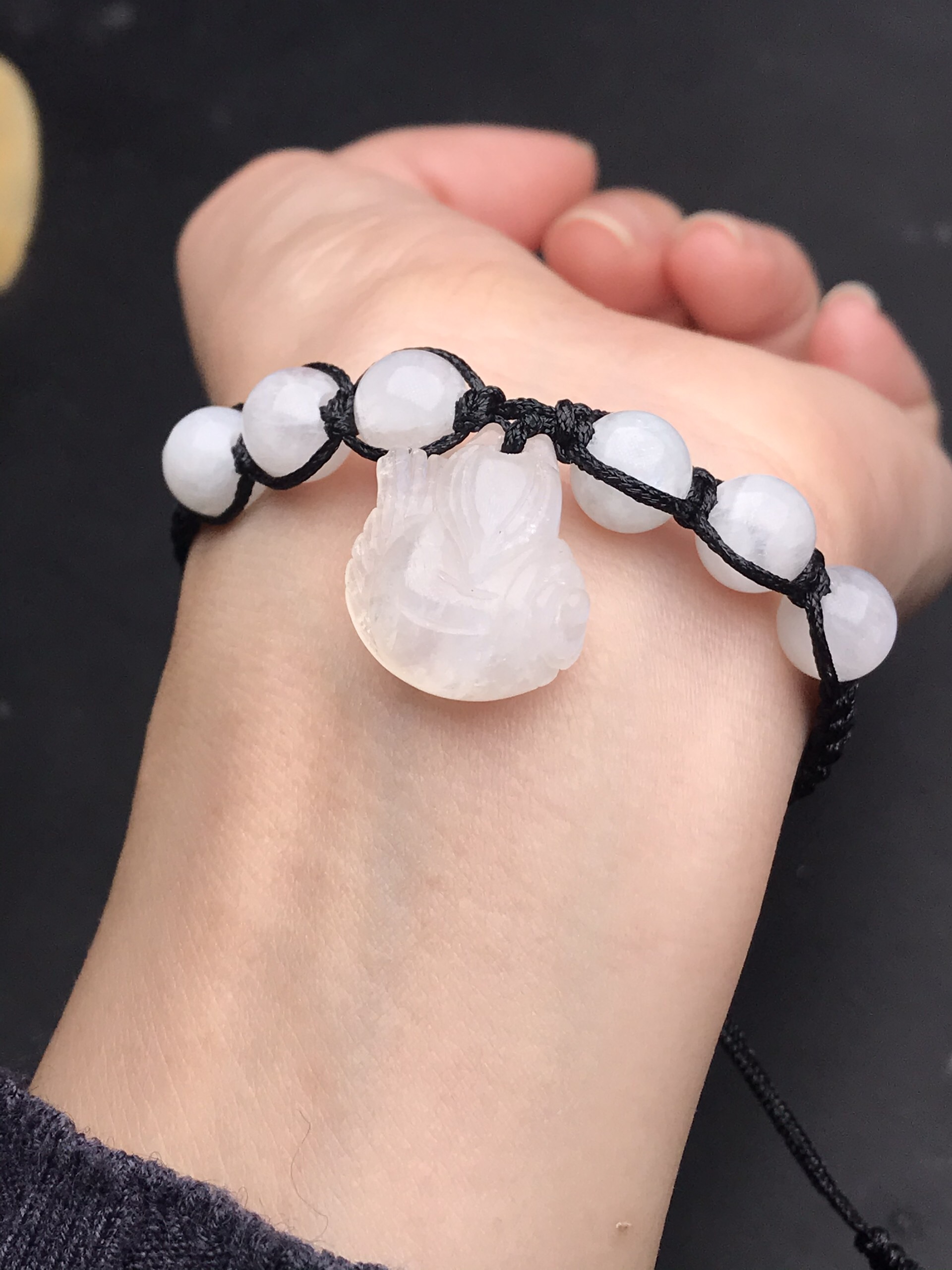Vòng tay đá mặt trăng mix hồ ly