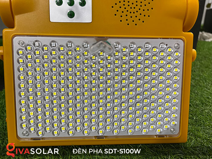 Đèn pha sạc điện & Solar kết nối được bluetooth GIVASOLAR SDT-100W