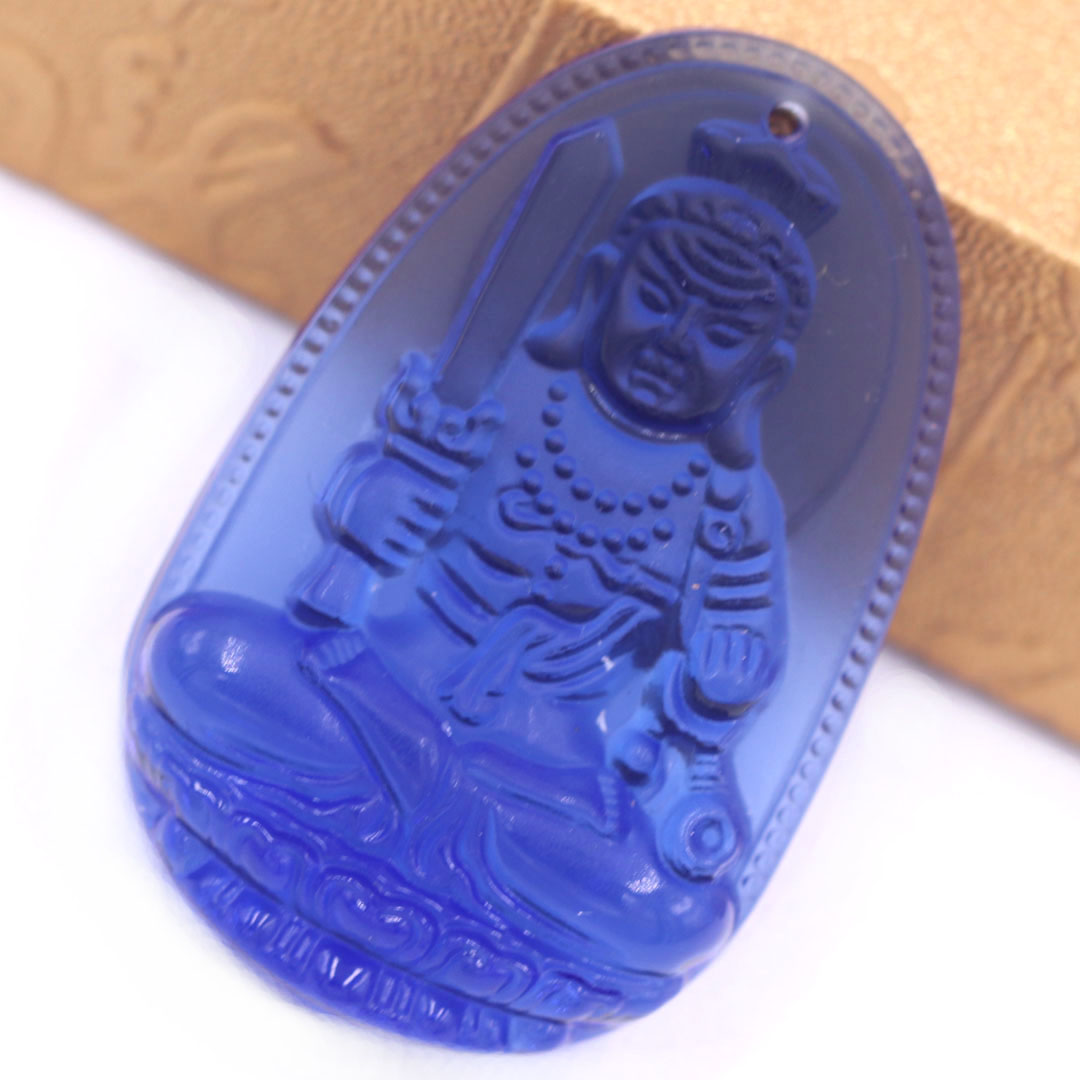 Mặt Phật Bất động minh vương thuỷ tinh xanh dương 3.6 cm kèm móc và vòng cổ dây cao su đen, Mặt Phật bản mệnh
