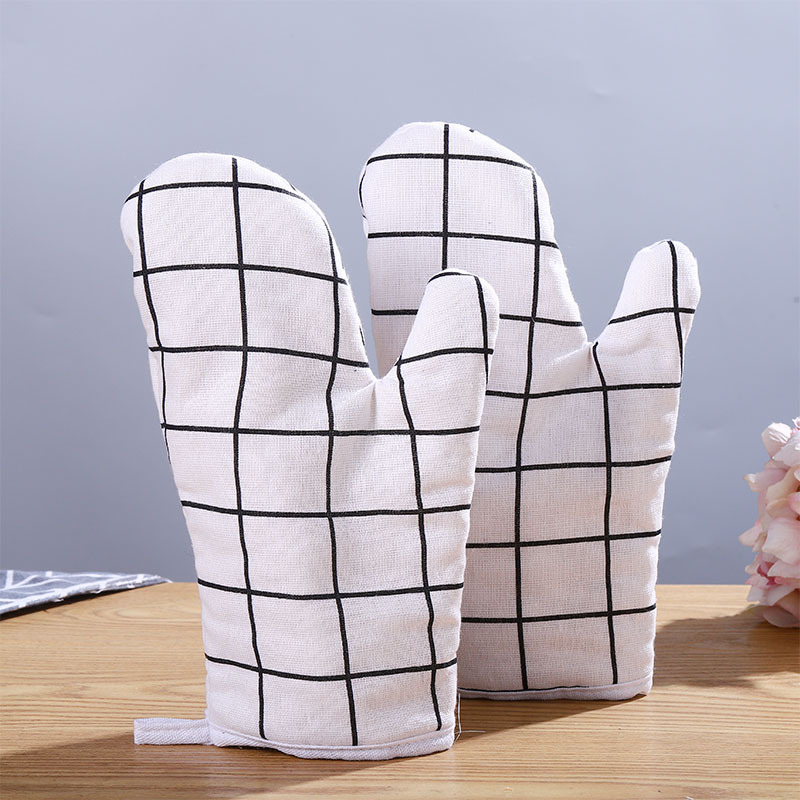 Set 2 Bao Tay Nhà Bếp/ Găng Tay Cách Nhiệt Lò Nướng Lò Vi Sóng Vải Dày Không Trơn Nhiều Mẫu - Tặng Móc Dán Tường Hình Cute