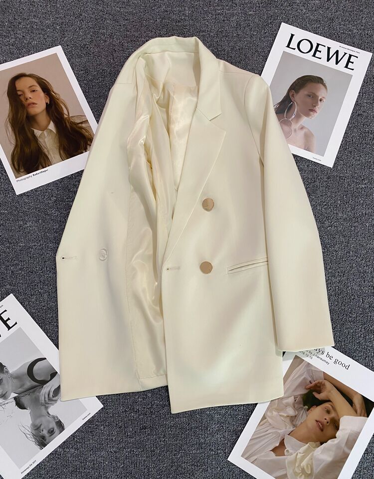 Áo khoác Blazer Áo khoác nữ  có lớp lót trong mềm mịn và có đệm vai màu TRẮNG