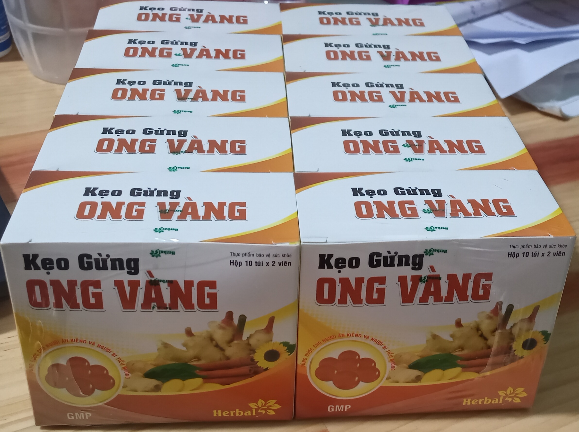 Kẹo gừng Ong vàng