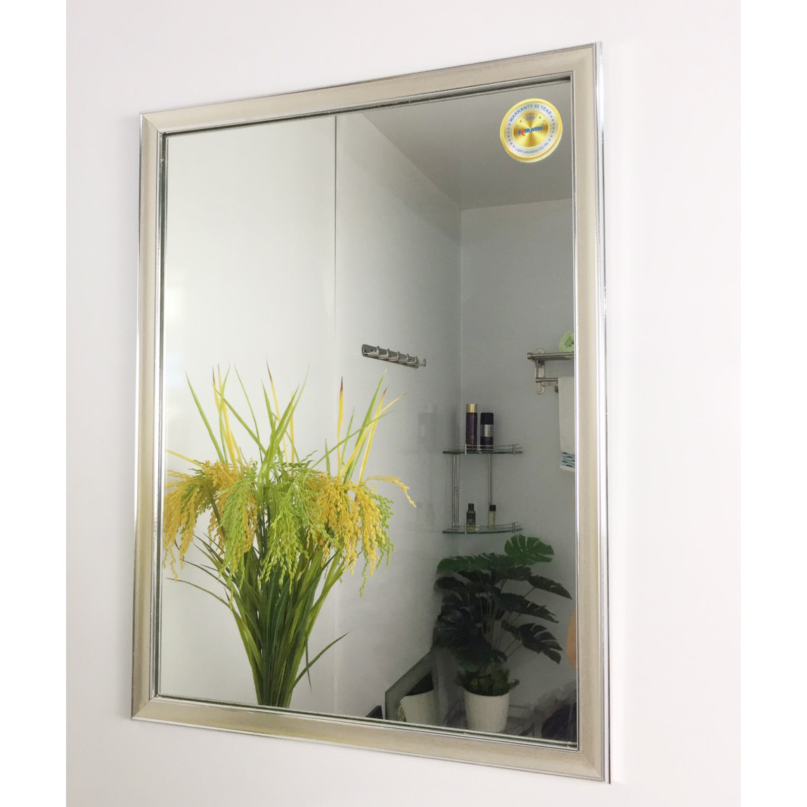 Gương phòng tắm màu trắng bạc Kibath KT 45x60 cm