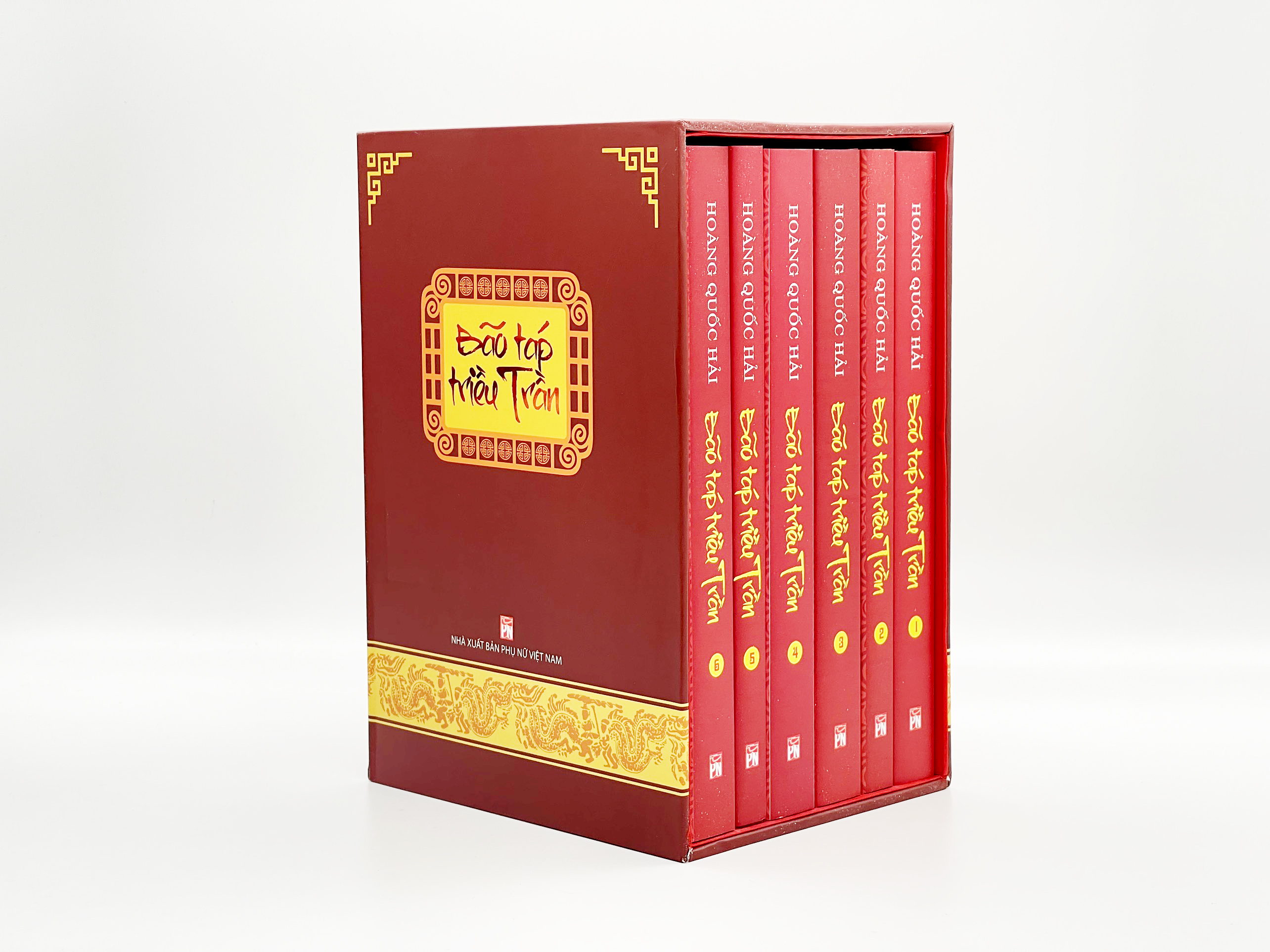 Bão Táp Triều Trần