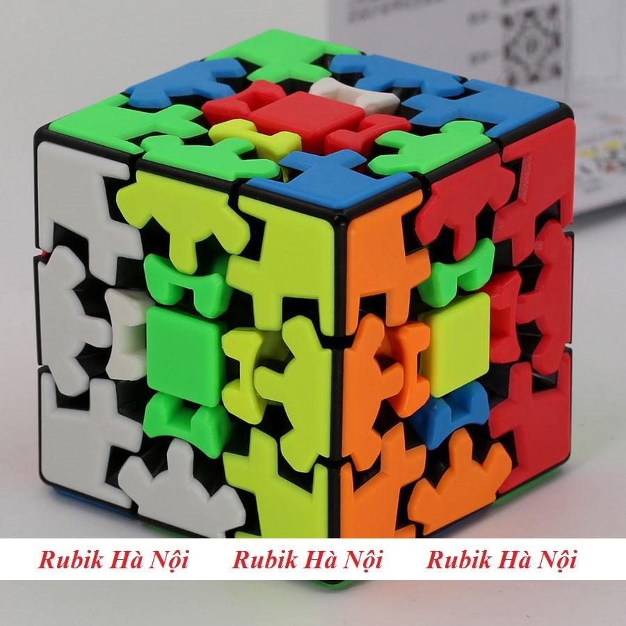 Rubik Gear V1 Stickerless Quay rất trơn và mượt