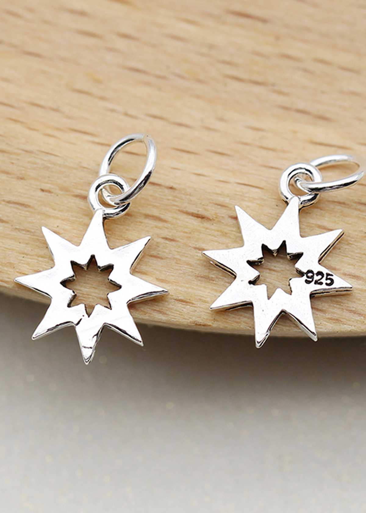 Combo 4 cái charm bạc hình sao 8 cánh treo - Ngọc Quý Gemstones