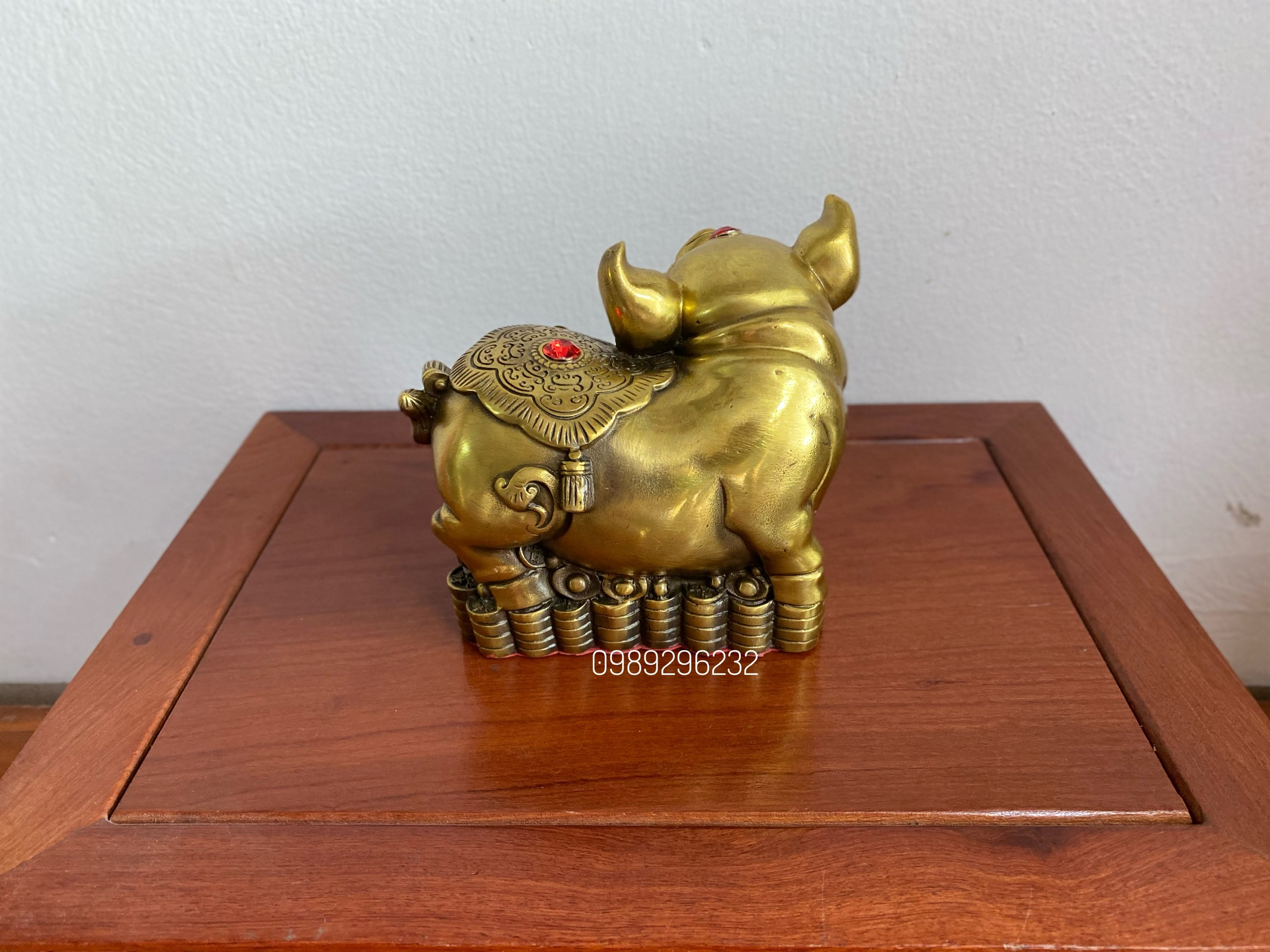 Tượng Heo phong thuỷ bằng đồng