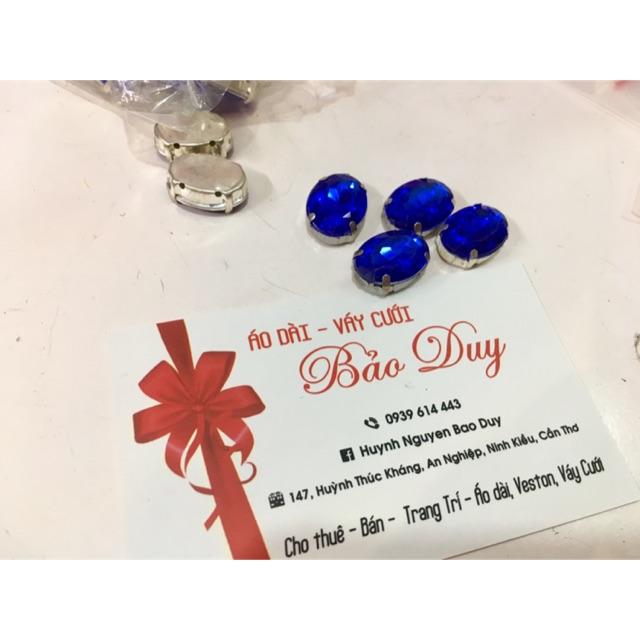 Đá màu- đá đế kết áo dài