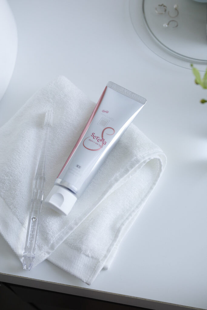 Kem Đánh Răng Apagard Serena Tẩy Vết Ố Vàng Cao Cấp 105g