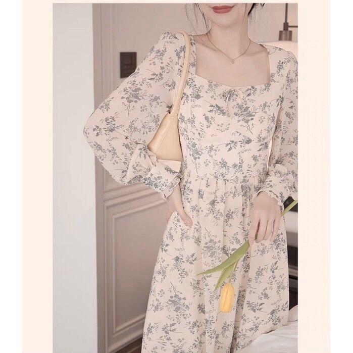 Váy hoa thiết kế cổ vuông