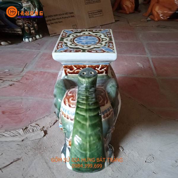 Đôn Voi khắc hoa văn men xanh đồng gốm sứ Bát Tràng