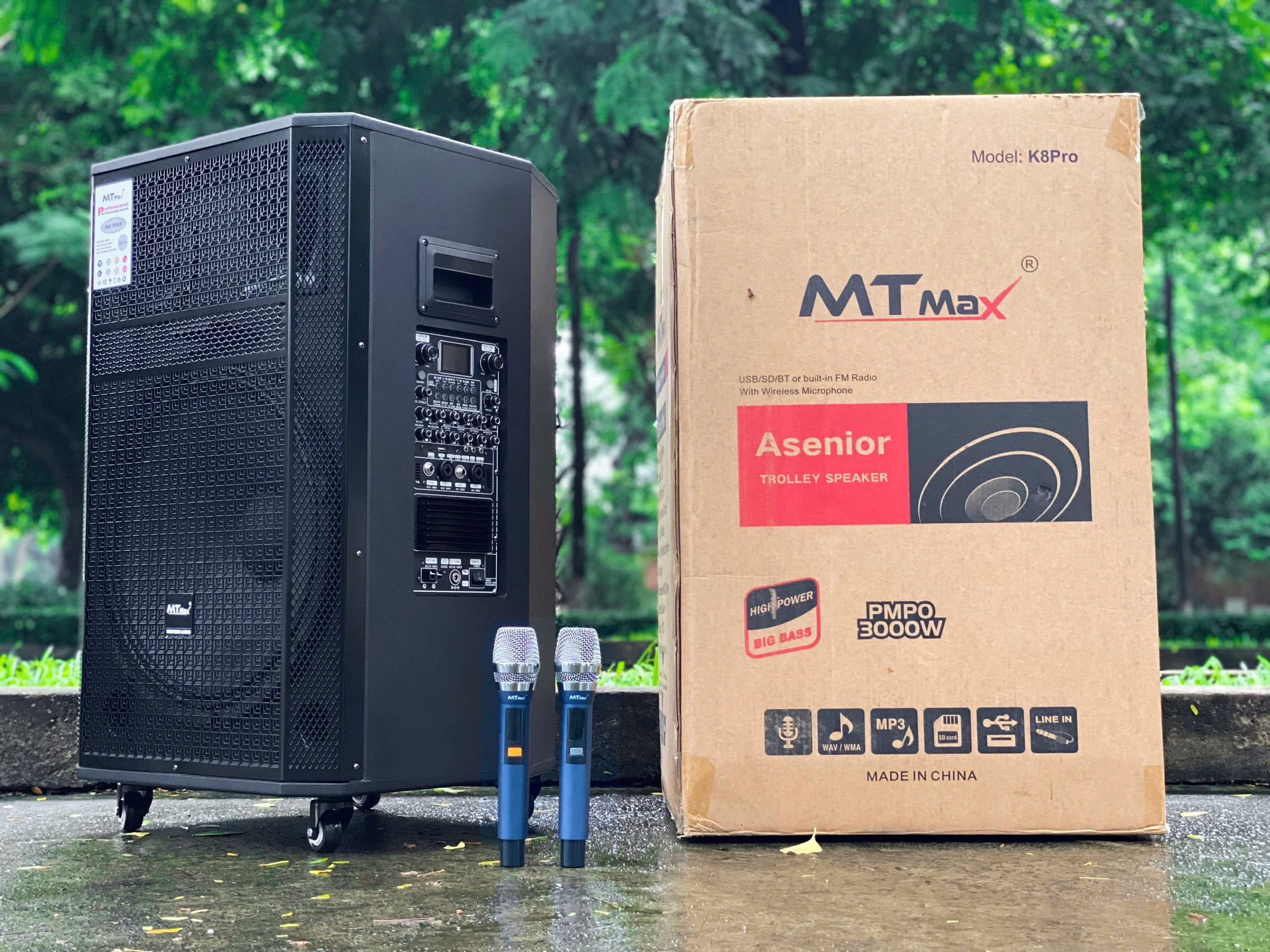 Loa Kéo MTMAX K8 Pro Chip DSP Hay Như Phòng Karaoke Chuyên Nghiệp, Dàn Karaoke Di Động, Loa 3 Đường Tiếng Bass 50cm Công Suất 800W Kèm 2 Micro UHF Cao Cấp, Nhẹ Hơi, Nâng Giọng hàng nhập khẩu