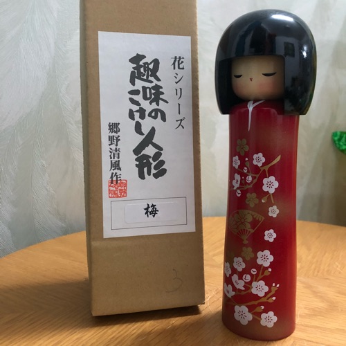 Búp bê gỗ Nhật Bản, búp bê Kokeshi, búp bê handmade của Nhật Bản cao 20cm